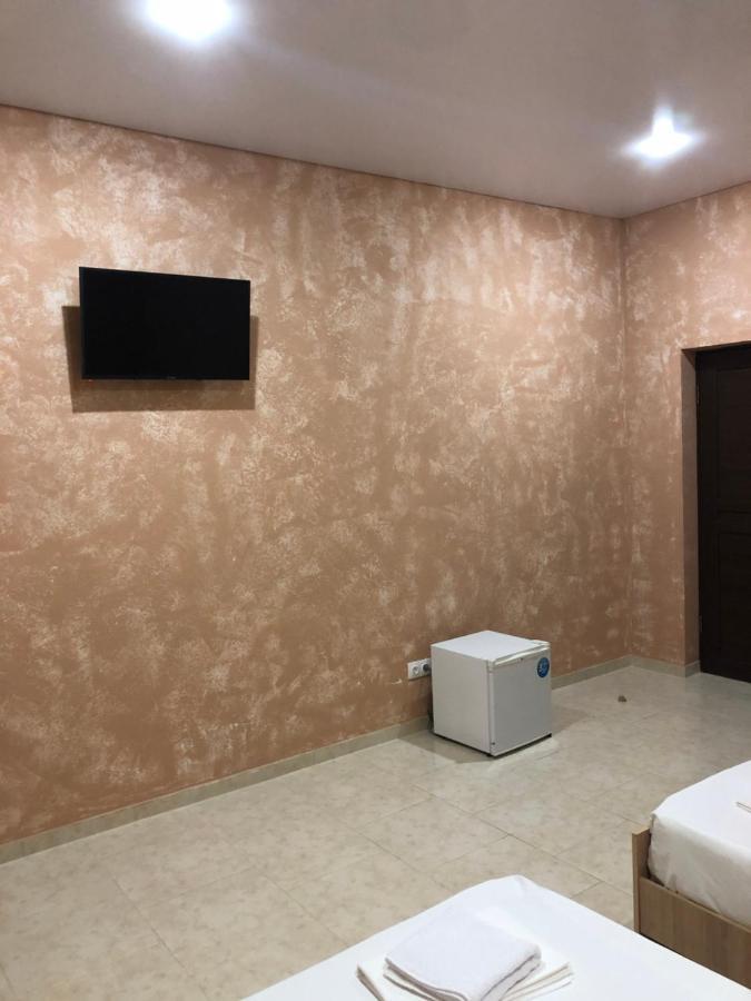 Гостевой Дом Azname Apartman Lidzava Kültér fotó